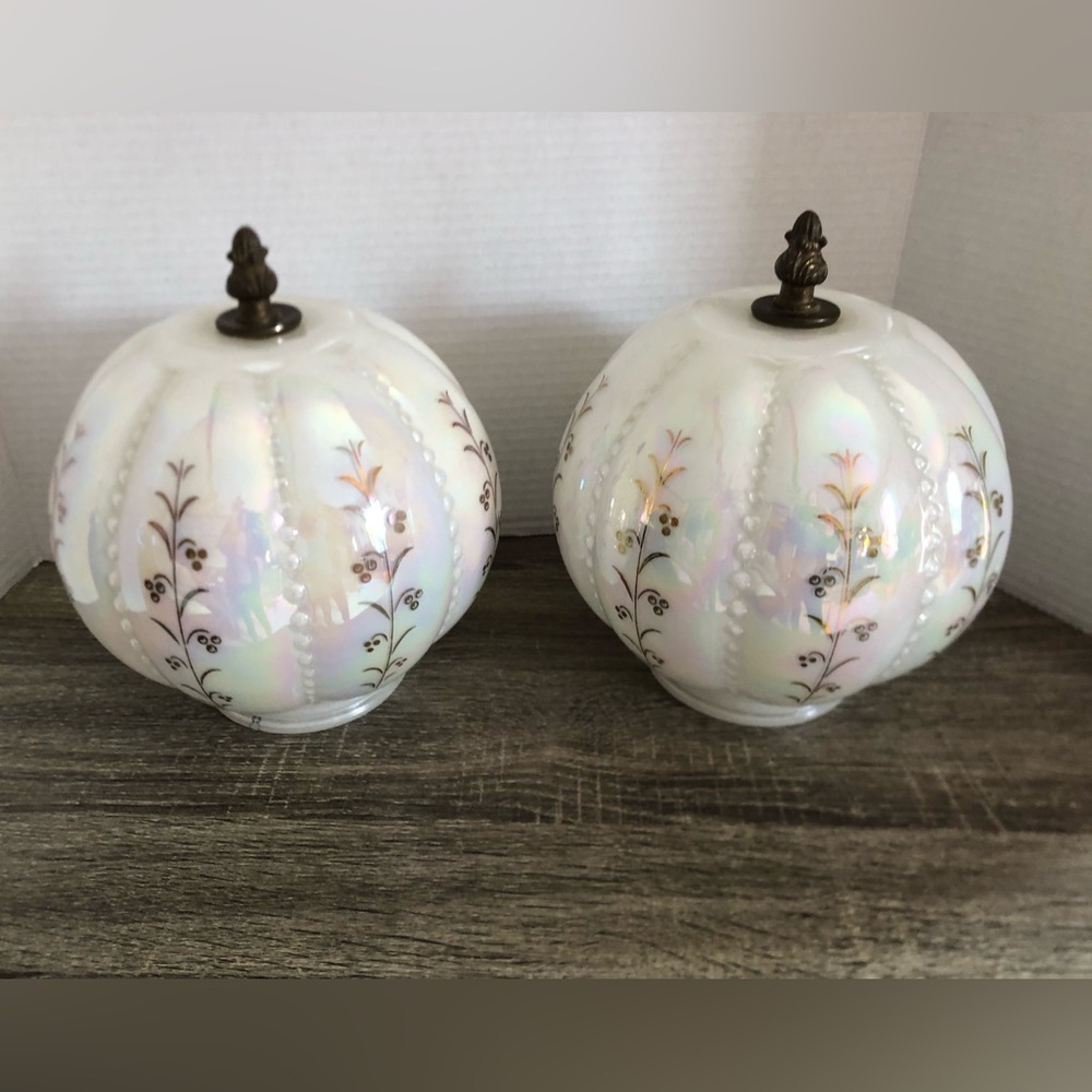 Vtg Pearlescent Globe Light Shades